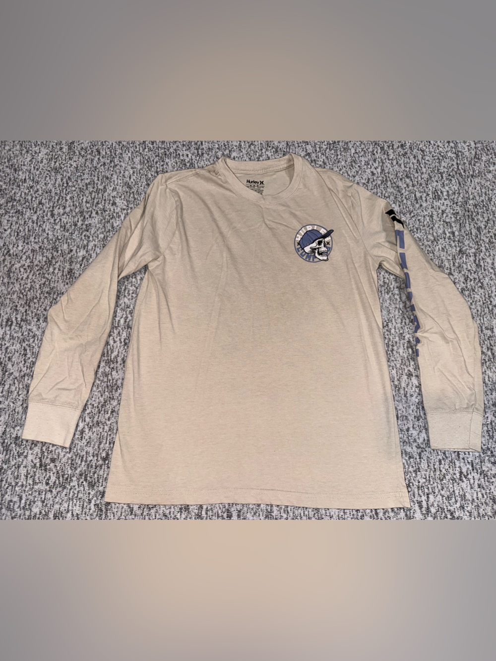 Hurley Boys Beige Crewneck Sweatshirt with Blue Skeleton Graphic. EUC. Sz Medium